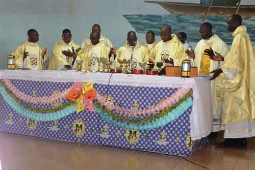 Religion : Le diocèse de Dédougou a sept nouveaux prêtres