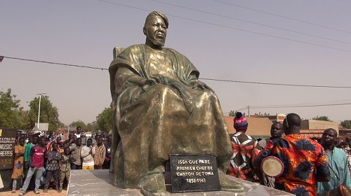 Ville de Toma (province du Nayala) : Une statue pour rendre hommage à Issa Gue Paré, premier chef de canton
