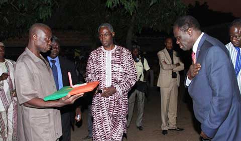 Le Président du Faso élève feu Bata Mathias Konaté au grade de chevalier de l’ordre national