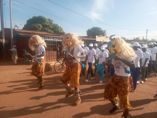Dédougou : Une caravane pour inciter la jeunesse à cultiver la cohésion sociale 